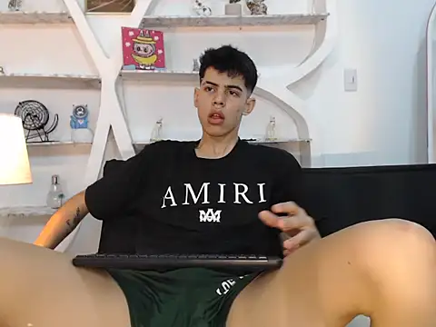 YOUNGS GUYS online show from September 2025 01:39:01 AM