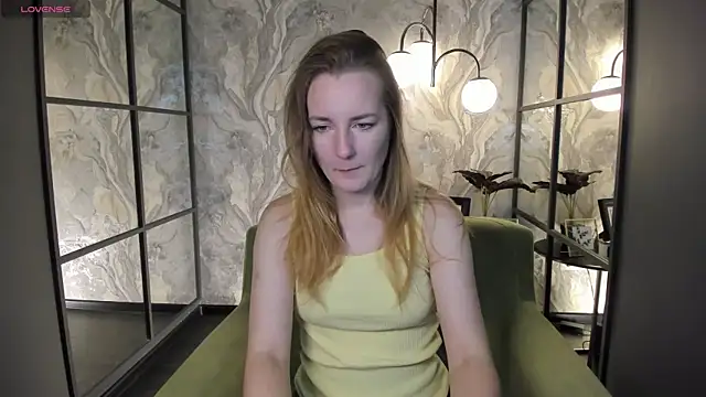 MeggySun online show from September 2025 06:29:01 AM