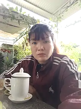 Thao xx online show from September 2025 02:00:02 AM