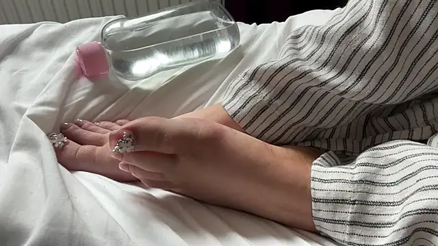 RosieXX online show from September 2025 12:38:02 PM