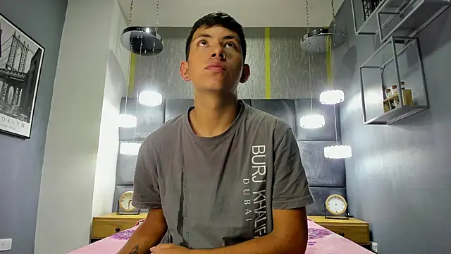 AdamMatt  online show from September 2025 04:14:01 AM