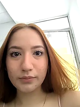 Zoe kenner online show from September 2025 04:08:01 PM