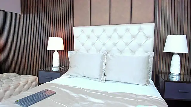 Snapshot of Kendal_Foxxx chatting on December 2025 12:03:02 PM Kendal Foxxx online show from December 2025 12:03:02 PM