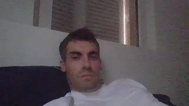 Snapshot of JulioIsHere4you chatting on November 2025 09:09:01 AM JulioIsHere4you online show from November 2025 09:09:01 AM