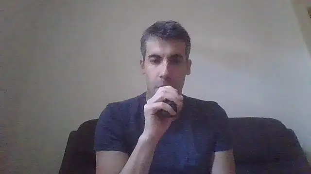 Snapshot of JulioIsHere4you chatting on November 2025 10:46:02 AM JulioIsHere4you online show from November 2025 10:46:02 AM