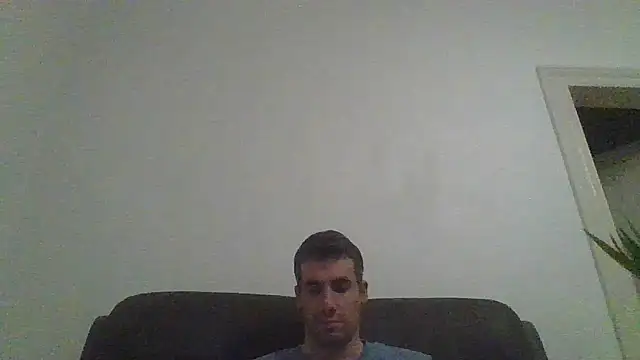 Snapshot of JulioIsHere4you chatting on November 2025 11:24:01 PM JulioIsHere4you online show from November 2025 11:24:01 PM