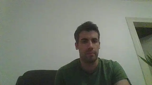 Snapshot of JulioIsHere4you chatting on November 2025 11:20:02 PM JulioIsHere4you online show from November 2025 11:20:02 PM