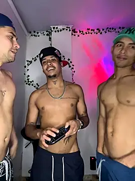 Snapshot of Owen_Benkosky chatting on October 2025 03:32:02 AM Owen Benkosky online show from October 2025 03:32:02 AM