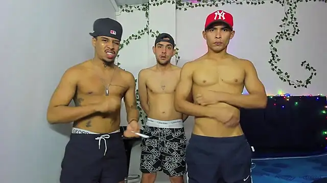 Snapshot of Owen_Benkosky chatting on November 2025 04:23:02 AM Owen Benkosky online show from November 2025 04:23:02 AM