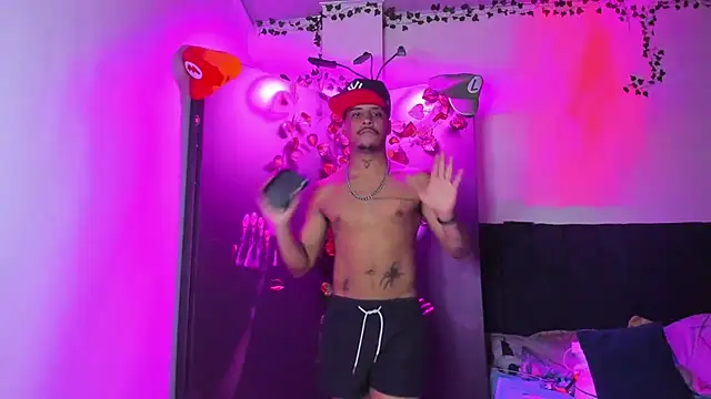 Snapshot of Owen_Benkosky chatting on November 2025 03:27:02 AM Owen Benkosky online show from November 2025 03:27:02 AM