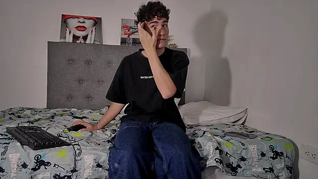 Cute Ethan online show from September 2025 03:45:01 PM