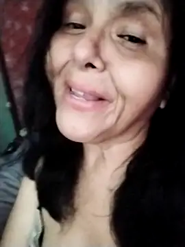 tishaluck29 online show from September 2025 11:26:01 PM