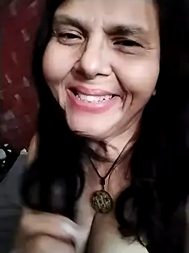 tishaluck29 online show from September 2025 09:47:02 PM