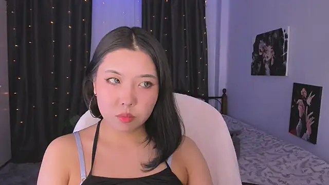 cutieskygirl  online show from November 2025 06:52:01 PM