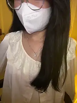 Ngoc Quynh 18 online show from September 2025 03:58:02 PM