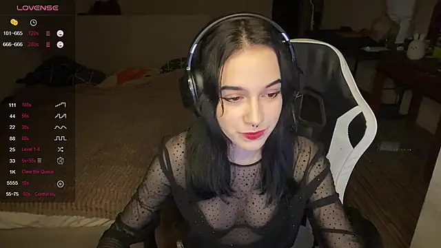 YkiooForever online show from September 2025 09:59:02 PM