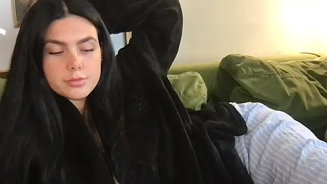 stacywithu online show from November 2025 07:13:01 PM