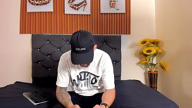 Massimo st online show from September 2025 01:12:02 PM