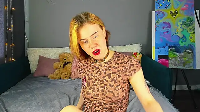 MiaReys online show from September 2025 01:40:02 AM
