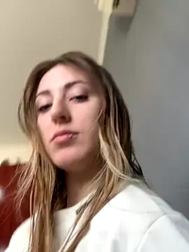 Sashailardi online show from October 2025 04:28:01 PM