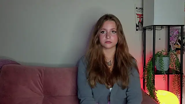 LoveSeekins online show from September 2025 07:15:02 PM