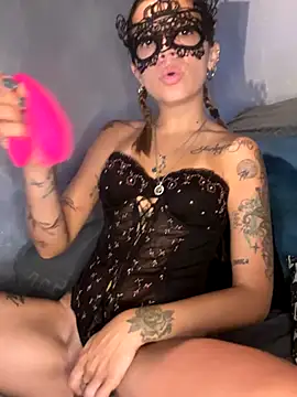 Polveredistelle online show from September 2025 10:31:01 PM