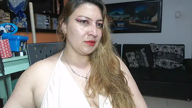 lexiehunt online show from September 2025 07:27:01 PM