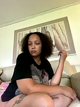 Gorgeous900 online show from September 2025 06:18:01 PM