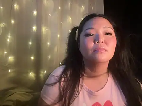 RealLifeWaifu online show from September 2025 03:39:02 AM