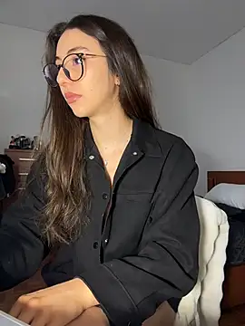 Snapshot of Viithoney chatting on October 2025 07:20:01 AM Viithoney online show from October 2025 07:20:01 AM