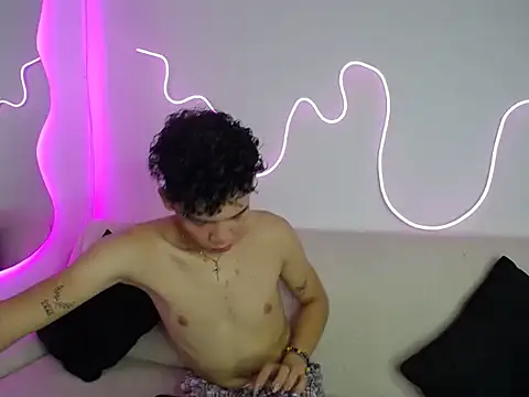 brutal sex young extreme online show from September 2025 01:43:02 PM