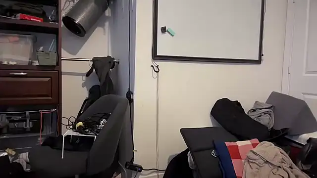 jasoncali305 online show from November 2025 09:24:01 PM