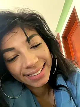 Lesly777  online show from September 2025 03:59:02 PM