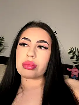 Andrestarr online show from November 2025 07:47:01 PM