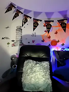 Snapshot of Gabilicious25 chatting on October 2025 09:20:01 AM Gabilicious25 online show from October 2025 09:20:01 AM