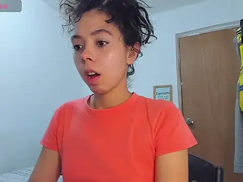 Annie rosse1017 online show from October 2025 01:52:02 AM