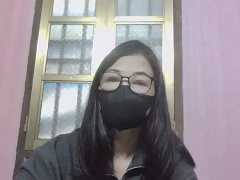 AmyChan086 online show from December 2025 02:40:01 AM