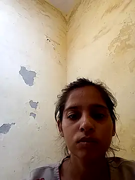 Snapshot of Saloni-Gupta chatting on September 2025 03:44:01 AM Saloni-Gupta online show from September 2025 03:44:01 AM