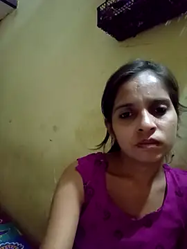 Snapshot of Saloni-Gupta chatting on October 2025 01:56:02 PM Saloni-Gupta online show from October 2025 01:56:02 PM