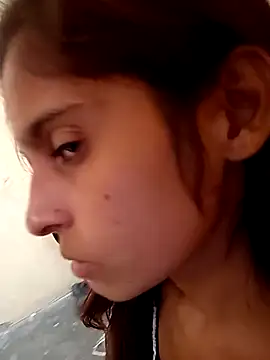 Snapshot of Saloni-Gupta chatting on October 2025 07:31:02 AM Saloni-Gupta online show from October 2025 07:31:02 AM