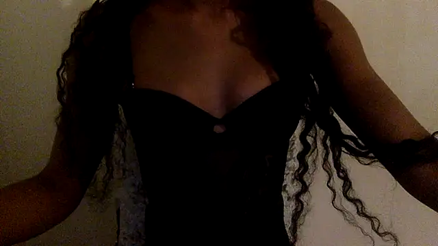 SirenGlow online show from September 2025 09:49:01 PM