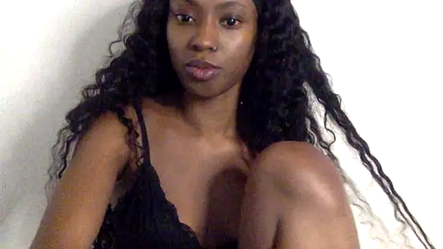 SirenGlow online show from September 2025 08:17:01 AM