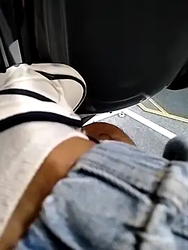 Snapshot of lolo699 chatting on November 2025 10:32:02 PM lolo699 online show from November 2025 10:32:02 PM