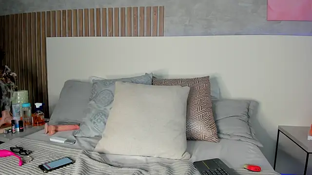 Snapshot of Amber_Santana chatting on October 2025 09:15:01 PM Amber Santana online show from October 2025 09:15:01 PM