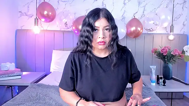 Snapshot of Amber_Santana chatting on October 2025 09:37:02 PM Amber Santana online show from October 2025 09:37:02 PM