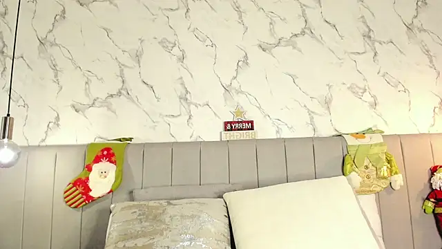 Snapshot of Amber_Santana chatting on December 2025 11:10:02 PM Amber Santana online show from December 2025 11:10:02 PM