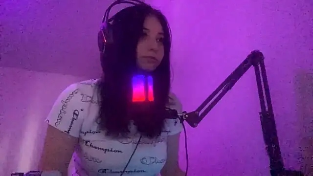 ZanaSweetPeach online show from September 2025 10:07:01 AM