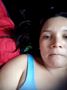 Snapshot of EMILEYA_31 chatting on September 2025 10:32:02 PM EMILEYA 31 online show from September 2025 10:32:02 PM