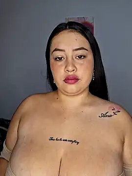 Sstefaniaa online show from September 2025 09:48:01 PM