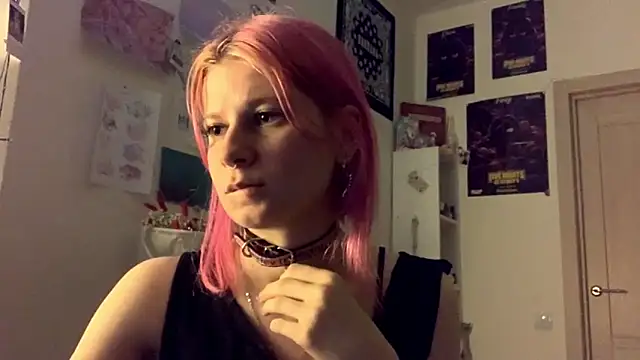 PinkVampire online show from September 2025 06:09:02 PM